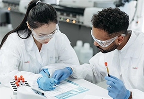 nosotros-petroaadlab-2